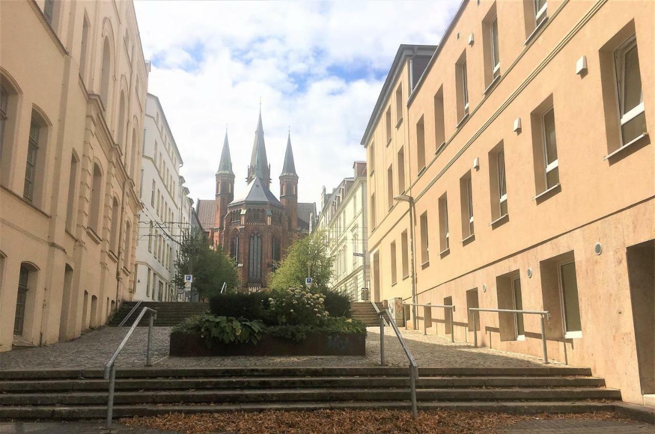 Schwerin Apartment Am Pfaffenteich Luaran gambar